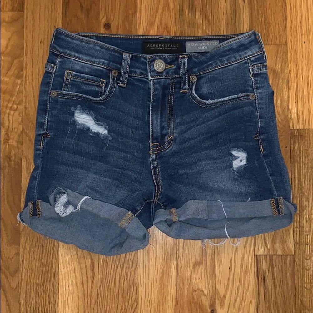 Ripped High- waisted midi shorts shorts
